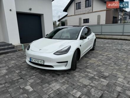 Білий Тесла Модель 3, об'ємом двигуна 0 л та пробігом 91 тис. км за 18000 $, фото 1 на Automoto.ua