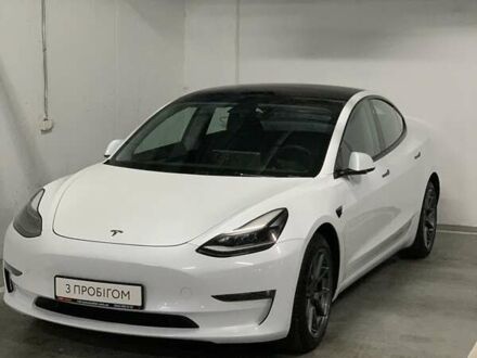 Тесла Модель 3 2021 у Борисполе на Automoto.ua Білий Тесла Модель 3, об'ємом двигуна 0 л та пробігом 31 тис. км за 41000 $, фото 1 на Automoto.ua