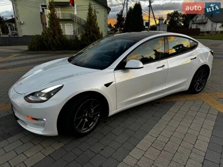 Білий Тесла Модель 3, об'ємом двигуна 0 л та пробігом 80 тис. км за 16500 $, фото 1 на Automoto.ua
