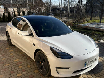 Белый Тесла Модель 3, объемом двигателя 0 л и пробегом 75 тыс. км за 16700 $, фото 1 на Automoto.ua