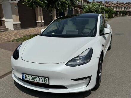 Тесла Модель 3 2021 в Броварах на Automoto.ua Белый Тесла Модель 3, объемом двигателя 0 л и пробегом 79 тыс. км за 21500 $, фото 1 на Automoto.ua