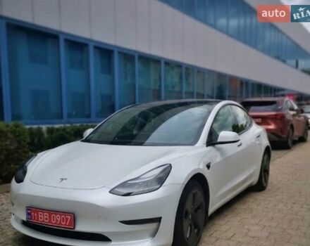 Белый Тесла Модель 3, объемом двигателя 0 л и пробегом 90 тыс. км за 16890 $, фото 1 на Automoto.ua