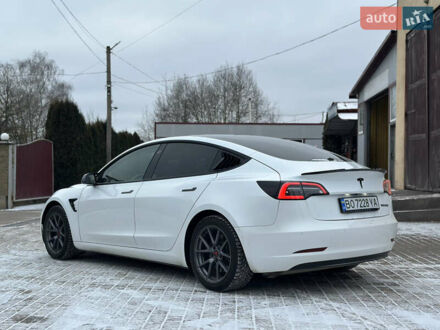 Білий Тесла Модель 3, об'ємом двигуна 0 л та пробігом 181 тис. км за 13500 $, фото 1 на Automoto.ua
