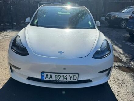 Белый Тесла Модель 3, объемом двигателя 0 л и пробегом 226 тыс. км за 16000 $, фото 1 на Automoto.ua