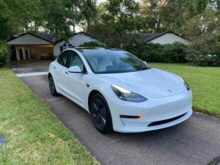 Белый Тесла Модель 3, объемом двигателя 0 л и пробегом 24 тыс. км за 11900 $, фото 1 на Automoto.ua