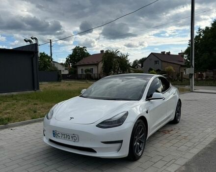 Білий Тесла Модель 3, об'ємом двигуна 0 л та пробігом 157 тис. км за 17500 $, фото 1 на Automoto.ua