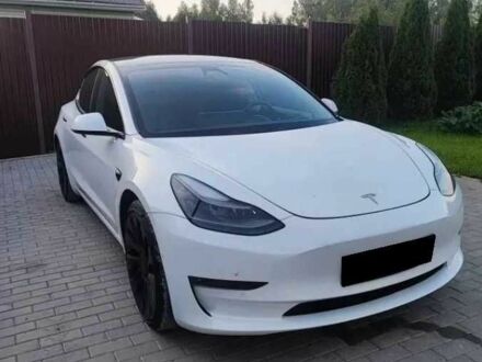 Белый Тесла Модель 3, объемом двигателя 0 л и пробегом 60 тыс. км за 14000 $, фото 1 на Automoto.ua