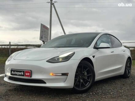 Тесла Модель 3 2021 у Львові на Automoto.ua Білий Тесла Модель 3, об'ємом двигуна 0.1 л та пробігом 42 тис. км за 23990 $, фото 1 на Automoto.ua
