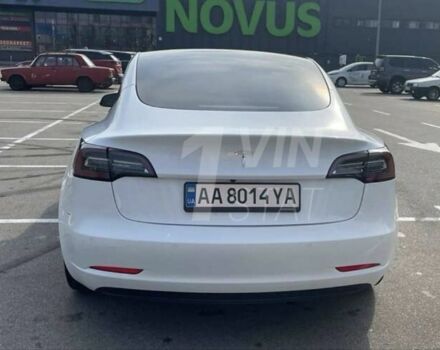 Белый Тесла Модель 3, объемом двигателя 0 л и пробегом 50 тыс. км за 16500 $, фото 1 на Automoto.ua