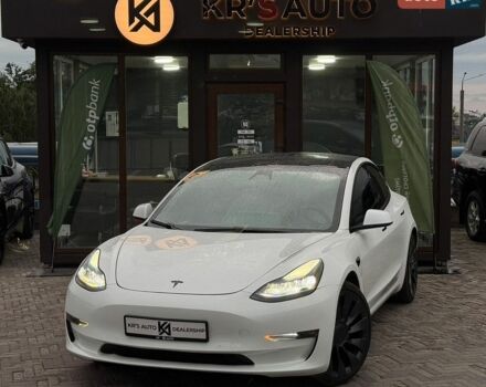 Білий Тесла Модель 3, об'ємом двигуна 0 л та пробігом 35 тис. км за 21700 $, фото 1 на Automoto.ua