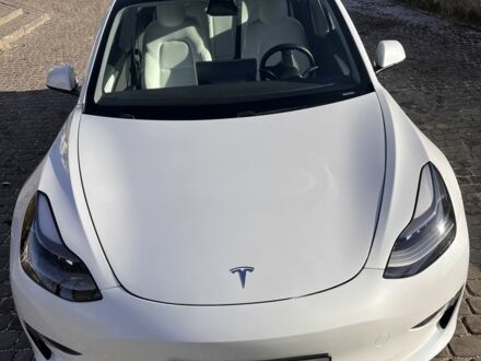 Тесла Модель 3 2021 в Тернополе на Automoto.ua Белый Тесла Модель 3, объемом двигателя 0 л и пробегом 63 тыс. км за 21500 $, фото 1 на Automoto.ua
