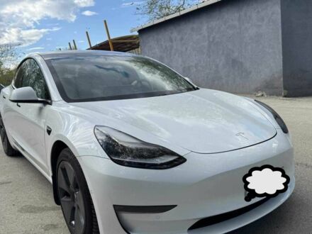 Білий Тесла Модель 3, об'ємом двигуна 0 л та пробігом 30 тис. км за 16700 $, фото 1 на Automoto.ua