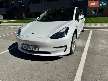 Белый Тесла Модель 3, объемом двигателя 0 л и пробегом 140 тыс. км за 19500 $, фото 1 на Automoto.ua