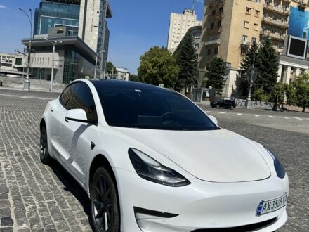 Белый Тесла Модель 3, объемом двигателя 0 л и пробегом 147 тыс. км за 23000 $, фото 1 на Automoto.ua