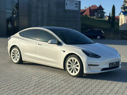 Білий Тесла Модель 3, об'ємом двигуна 0 л та пробігом 54 тис. км за 20955 $, фото 1 на Automoto.ua