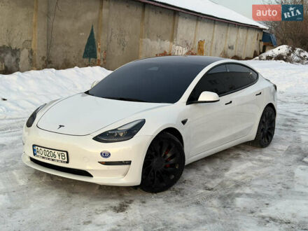Белый Тесла Модель 3, объемом двигателя 0 л и пробегом 100 тыс. км за 21500 $, фото 1 на Automoto.ua