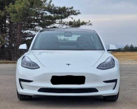 Білий Тесла Модель 3, об'ємом двигуна 0 л та пробігом 90 тис. км за 10165 $, фото 1 на Automoto.ua
