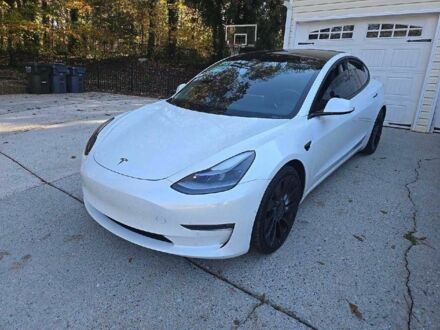 Білий Тесла Модель 3, об'ємом двигуна 0 л та пробігом 97 тис. км за 15500 $, фото 1 на Automoto.ua