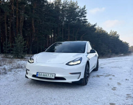 Білий Тесла Модель 3, об'ємом двигуна 0 л та пробігом 106 тис. км за 18900 $, фото 1 на Automoto.ua