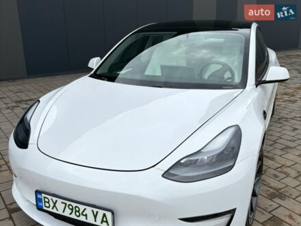 Белый Тесла Модель 3, объемом двигателя 0 л и пробегом 92 тыс. км за 19000 $, фото 1 на Automoto.ua