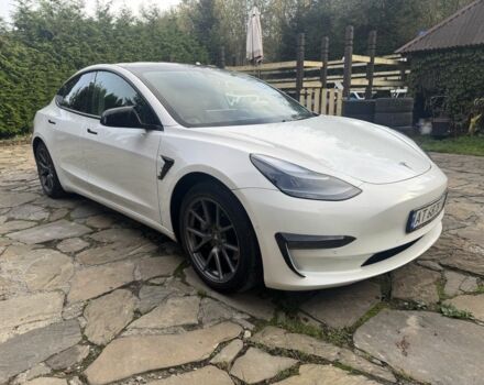 Білий Тесла Модель 3, об'ємом двигуна 0 л та пробігом 170 тис. км за 18000 $, фото 1 на Automoto.ua
