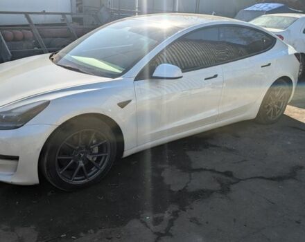 Белый Тесла Модель 3, объемом двигателя 0 л и пробегом 179 тыс. км за 15999 $, фото 1 на Automoto.ua