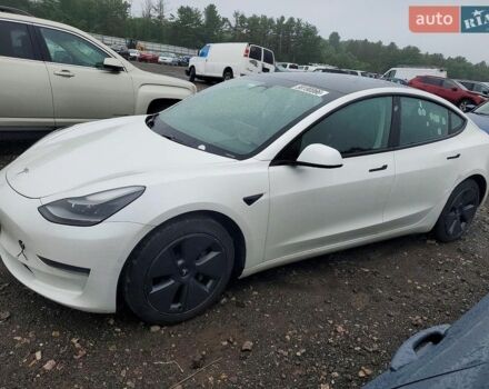 Білий Тесла Модель 3, об'ємом двигуна 0 л та пробігом 86 тис. км за 4000 $, фото 1 на Automoto.ua