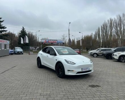 Белый Тесла Модель 3, объемом двигателя 0 л и пробегом 61 тыс. км за 24999 $, фото 1 на Automoto.ua