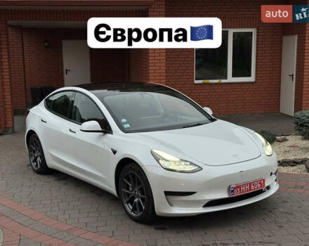 Білий Тесла Модель 3, об'ємом двигуна 0 л та пробігом 166 тис. км за 14900 $, фото 1 на Automoto.ua
