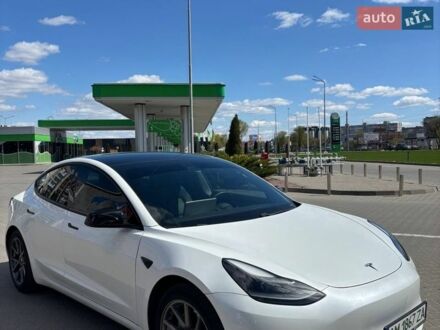 Белый Тесла Модель 3, объемом двигателя 0 л и пробегом 145 тыс. км за 16800 $, фото 1 на Automoto.ua