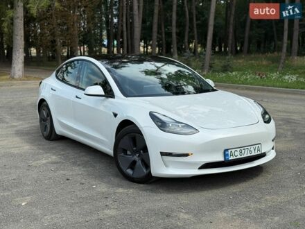 Білий Тесла Модель 3, об'ємом двигуна 0 л та пробігом 128 тис. км за 19200 $, фото 1 на Automoto.ua