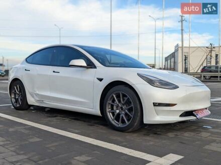 Тесла Модель 3 2021 у Луцьку на Automoto.ua Білий Тесла Модель 3, об'ємом двигуна 0 л та пробігом 170 тис. км за 15000 $, фото 1 на Automoto.ua