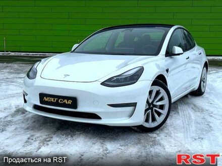 Белый Тесла Модель 3, объемом двигателя 0 л и пробегом 25 тыс. км за 41100 $, фото 1 на Automoto.ua