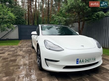 Белый Тесла Модель 3, объемом двигателя 0 л и пробегом 72 тыс. км за 19000 $, фото 1 на Automoto.ua