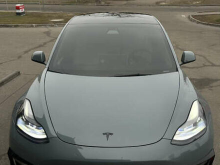 Тесла Модель 3 2021 у Кременчуге на Automoto.ua Білий Тесла Модель 3, об'ємом двигуна 0 л та пробігом 65 тис. км за 27500 $, фото 1 на Automoto.ua
