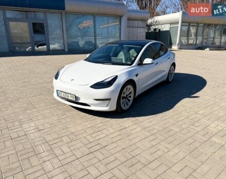 Белый Тесла Модель 3, объемом двигателя 0 л и пробегом 121 тыс. км за 20500 $, фото 1 на Automoto.ua