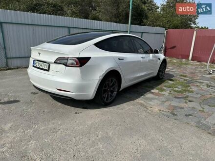 Білий Тесла Модель 3, об'ємом двигуна 0 л та пробігом 79 тис. км за 22500 $, фото 1 на Automoto.ua
