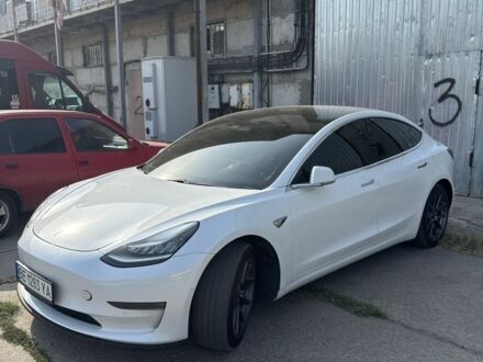 Тесла Модель 3 2022 у Миколаєві на Automoto.ua Білий Тесла Модель 3, об'ємом двигуна 0 л та пробігом 165 тис. км за 18500 $, фото 1 на Automoto.ua