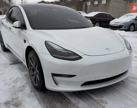 Белый Тесла Модель 3, объемом двигателя 0 л и пробегом 55 тыс. км за 25700 $, фото 1 на Automoto.ua