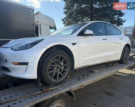 Тесла Модель 3 2022 в Хмельницком на Automoto.ua Белый Тесла Модель 3, объемом двигателя 0 л и пробегом 20 тыс. км за 13400 $, фото 1 на Automoto.ua