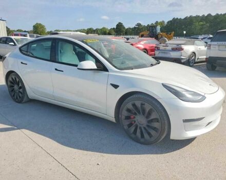 Белый Тесла Модель 3, объемом двигателя 0 л и пробегом 84 тыс. км за 4800 $, фото 1 на Automoto.ua