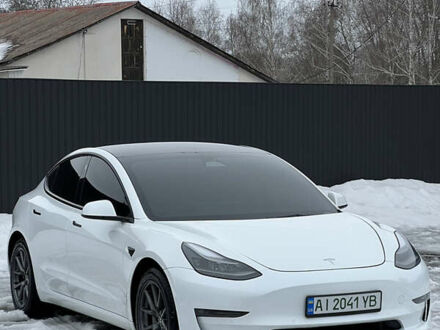 Білий Тесла Модель 3, об'ємом двигуна 0 л та пробігом 51 тис. км за 24500 $, фото 1 на Automoto.ua