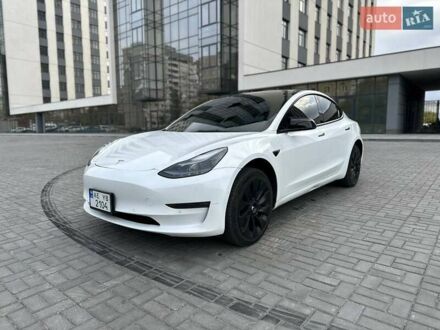 Тесла Модель 3 2022 у Дніпро (Дніпропетровську) на Automoto.ua Білий Тесла Модель 3, об'ємом двигуна 0 л та пробігом 139 тис. км за 22900 $, фото 1 на Automoto.ua