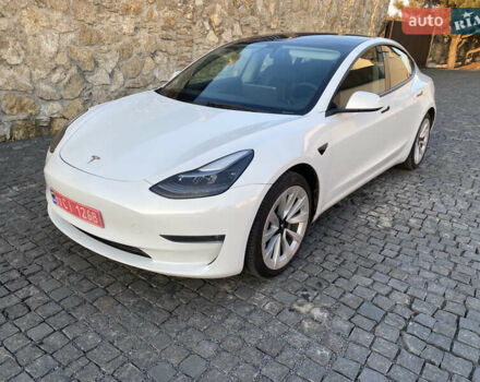 Белый Тесла Модель 3, объемом двигателя 0 л и пробегом 258 тыс. км за 14000 $, фото 1 на Automoto.ua