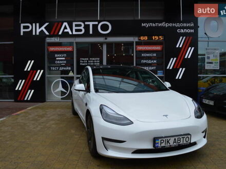 Тесла Модель 3 2022 у Львові на Automoto.ua Білий Тесла Модель 3, об'ємом двигуна 0 л та пробігом 34 тис. км за 28900 $, фото 1 на Automoto.ua