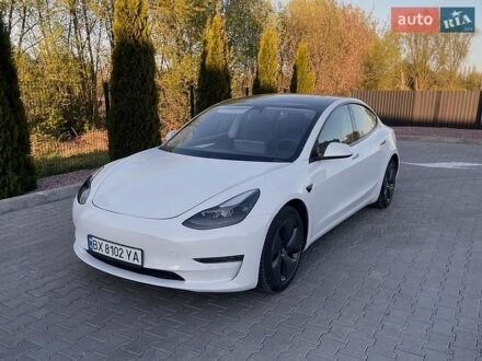 Белый Тесла Модель 3, объемом двигателя 0 л и пробегом 84 тыс. км за 18100 $, фото 1 на Automoto.ua