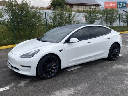Белый Тесла Модель 3, объемом двигателя 0 л и пробегом 87 тыс. км за 22500 $, фото 1 на Automoto.ua