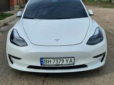 Тесла Модель 3 2022 у Одесі на Automoto.ua Білий Тесла Модель 3, об'ємом двигуна 0 л та пробігом 30 тис. км за 29900 $, фото 1 на Automoto.ua