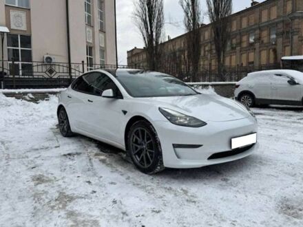 Белый Тесла Модель 3, объемом двигателя 0 л и пробегом 50 тыс. км за 14500 $, фото 1 на Automoto.ua