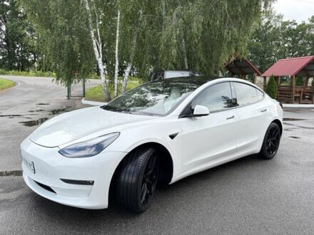 Белый Тесла Модель 3, объемом двигателя 0 л и пробегом 80 тыс. км за 23047 $, фото 1 на Automoto.ua